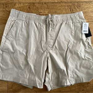 Men's Tan Shorts